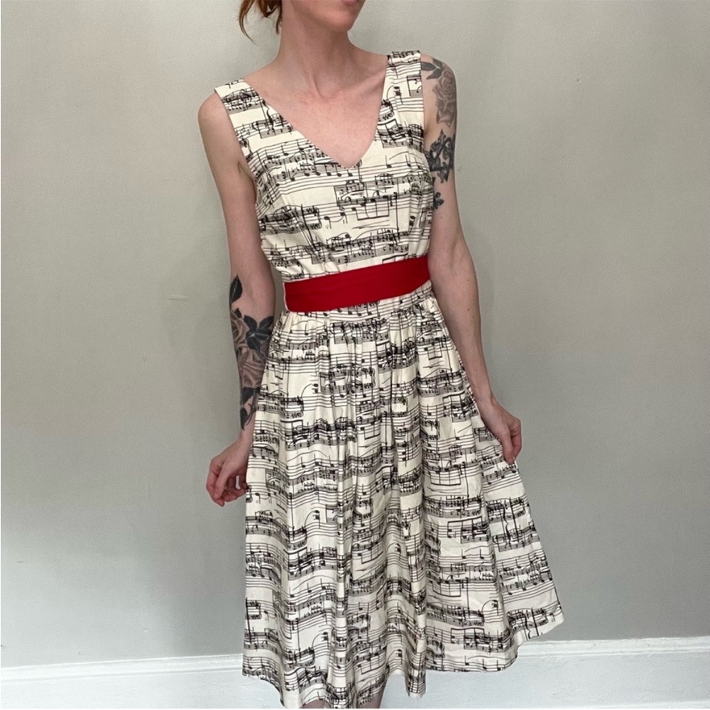 Modcloth White Sleeveless Midi Dress XS